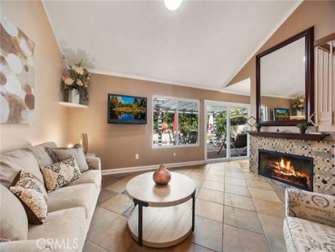 657 W Palm Drive, Placentia, CA