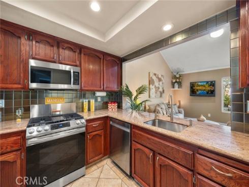 657 W Palm Drive, Placentia, CA