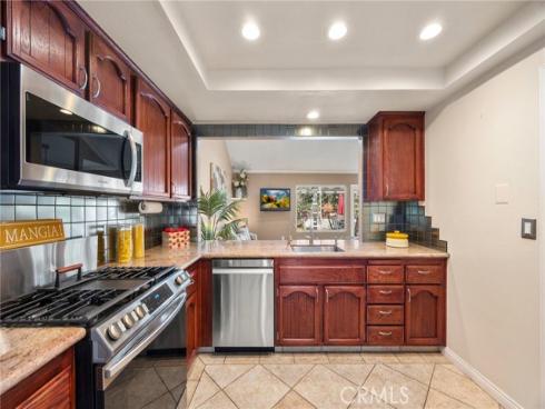 657 W Palm Drive, Placentia, CA