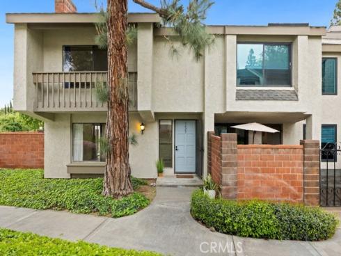 1629 Sherwood Village Circle , Placentia, CA