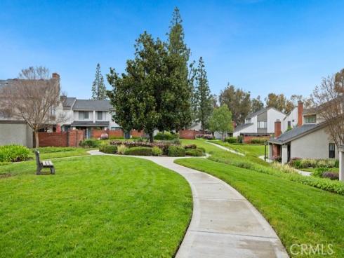 1629 Sherwood Village Circle , Placentia, CA