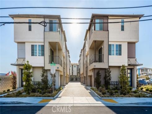 1590 E Hermosa  3 , Placentia, CA