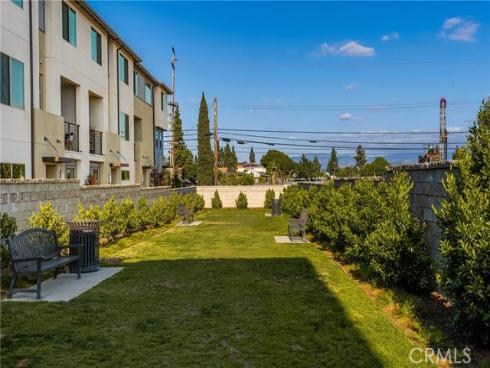 1590 E Hermosa  3 , Placentia, CA