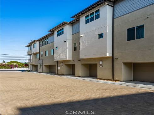 1590 E Hermosa  3 , Placentia, CA