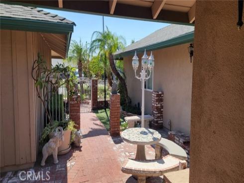 943  Berkenstock   Lane, Placentia, CA