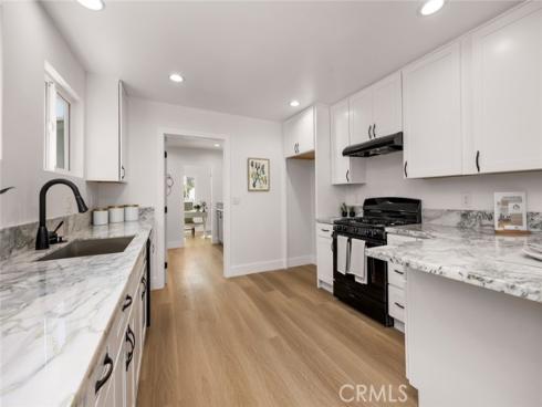 201 S Melrose Street, Placentia, CA