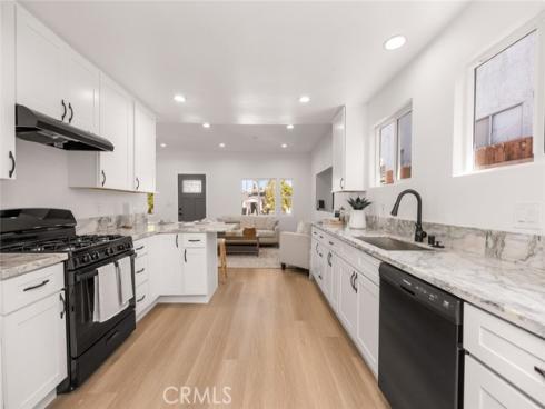 201 S Melrose Street, Placentia, CA