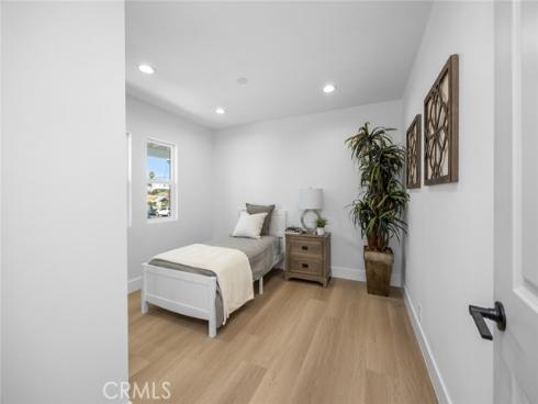 201 S Melrose Street, Placentia, CA