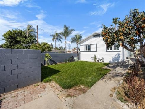 201 S Melrose Street, Placentia, CA