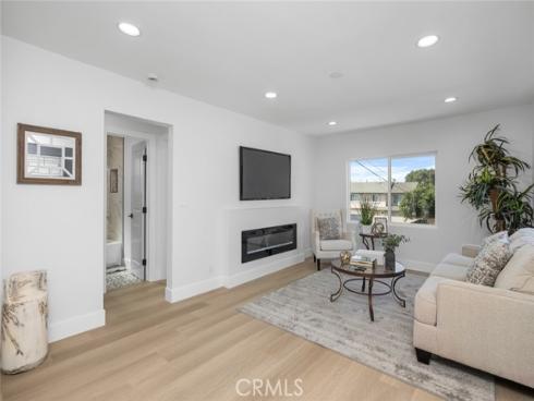 201 S Melrose Street, Placentia, CA