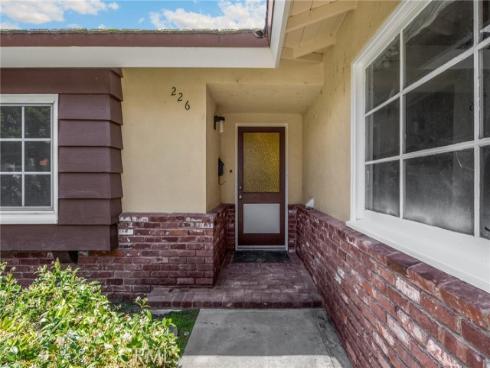 226 Breting Way , Placentia, CA
