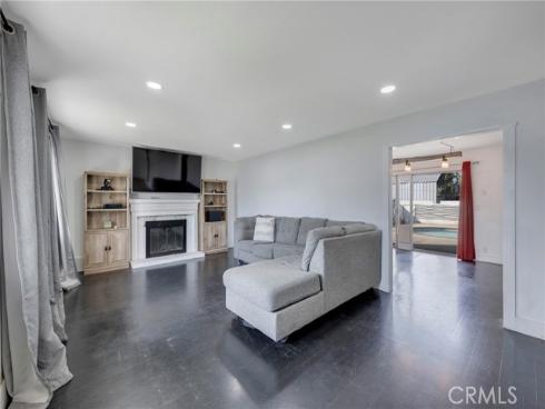 639 Royal Stewart , Placentia, CA