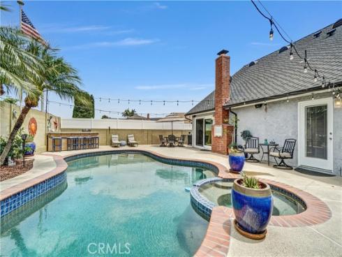 631 Holmes Avenue, Placentia, CA