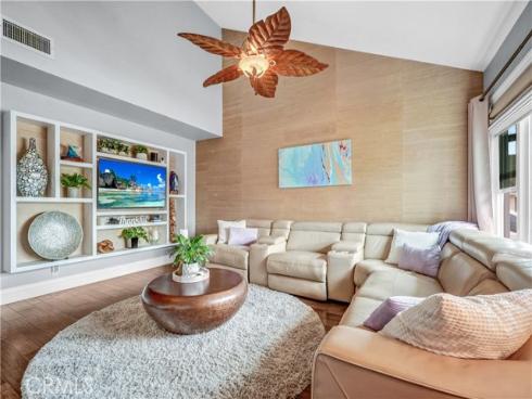 631 Holmes Avenue, Placentia, CA