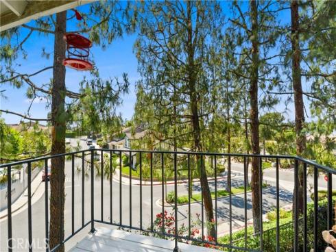 1943 Horseshoe Circle, Placentia, CA