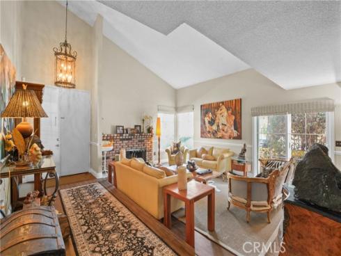 1943 Horseshoe Circle, Placentia, CA