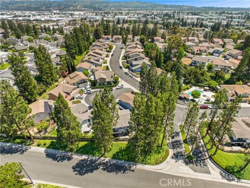 1943 Horseshoe Circle, Placentia, CA