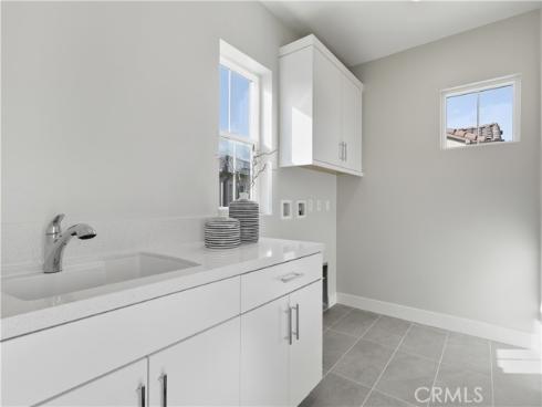 582  Mcfadden   Street, Placentia, CA