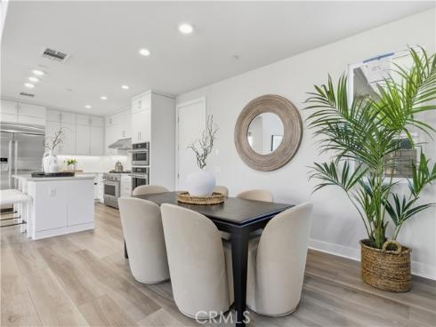 582  Mcfadden   Street, Placentia, CA