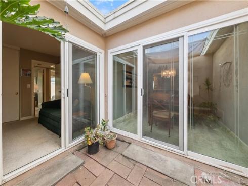 1018  Violet   Circle, Placentia, CA