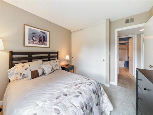 1018  Violet   Circle, Placentia, CA