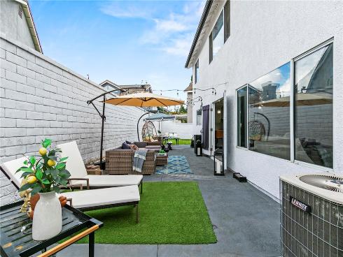 1833  Taft Ln  , Placentia, CA