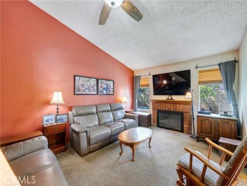 921  Azalea   Avenue, Placentia, CA