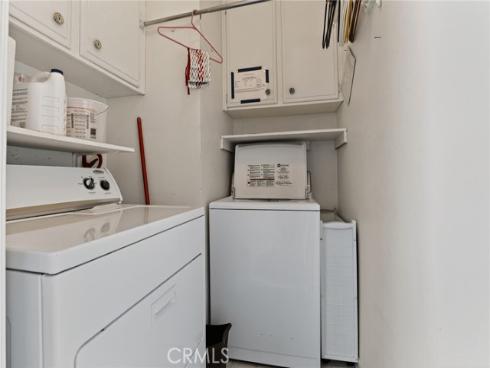 376  Hawaii  , Placentia, CA