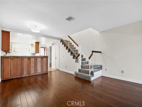 376  Hawaii  , Placentia, CA