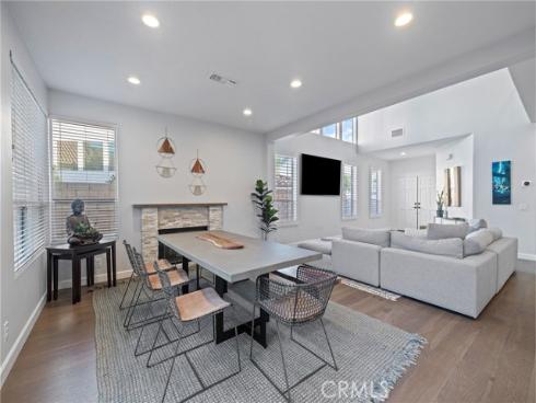 325 E Concord  , Placentia, CA