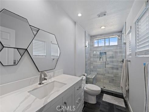 325 E Concord  , Placentia, CA