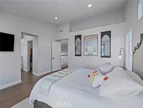 325 E Concord  , Placentia, CA