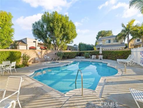 325 E Concord  , Placentia, CA