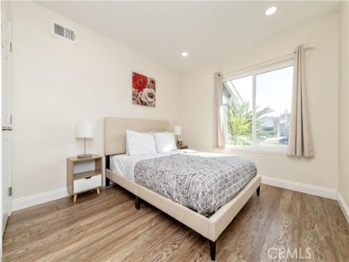 649  Heather  , Placentia, CA