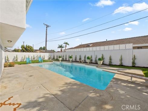 242  Garfield  , Placentia, CA