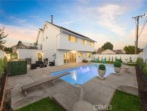 242  Garfield  , Placentia, CA