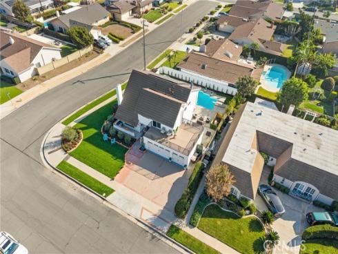 242  Garfield  , Placentia, CA