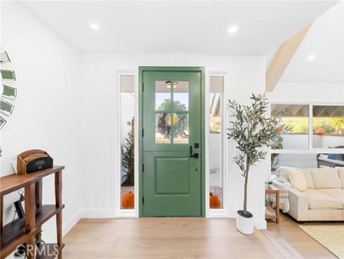 242  Garfield  , Placentia, CA