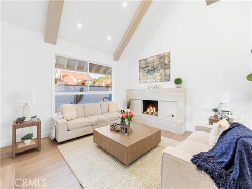 242  Garfield  , Placentia, CA