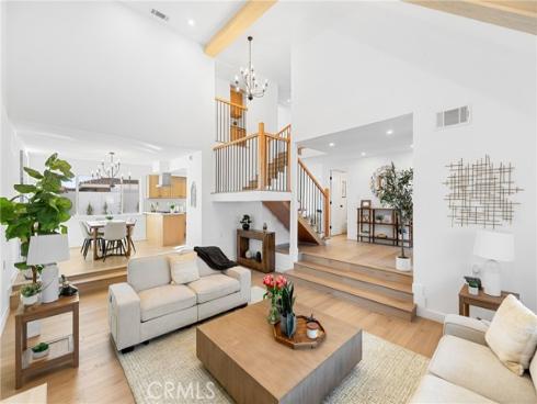 242  Garfield  , Placentia, CA