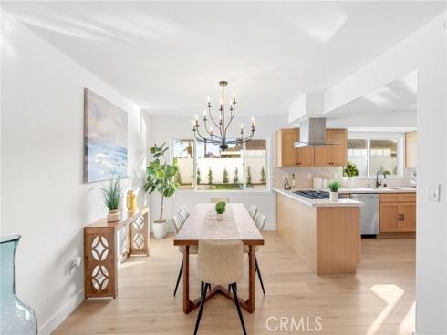 242  Garfield  , Placentia, CA