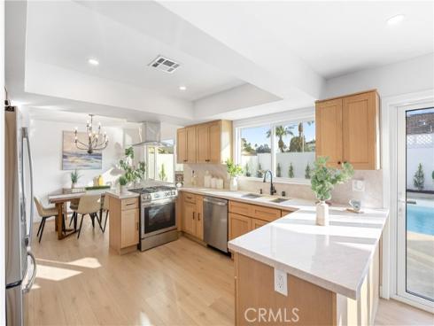 242  Garfield  , Placentia, CA