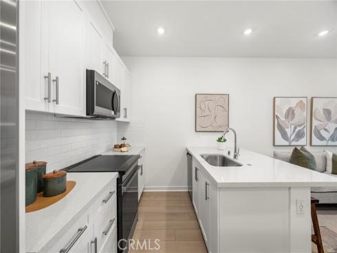 1964  Via De La Luna  , Placentia, CA