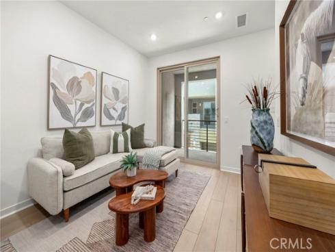 1964  Via De La Luna  , Placentia, CA