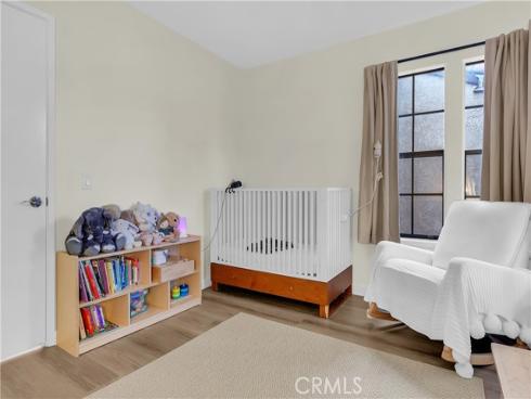 325 E Chapman  B , Placentia, CA