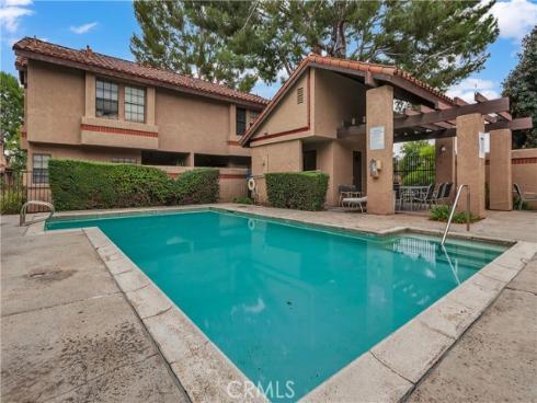 325 E Chapman  B , Placentia, CA