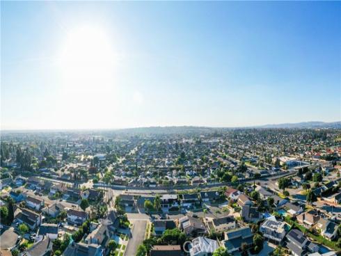 1713  Roanoke St  , Placentia, CA