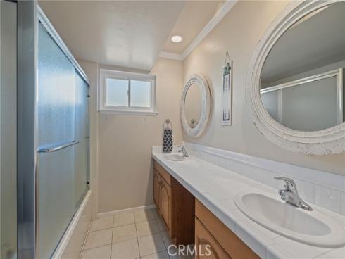 16231  Kingswood  , Placentia, CA