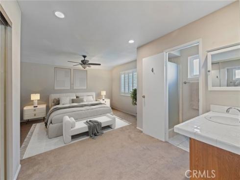 16231  Kingswood  , Placentia, CA