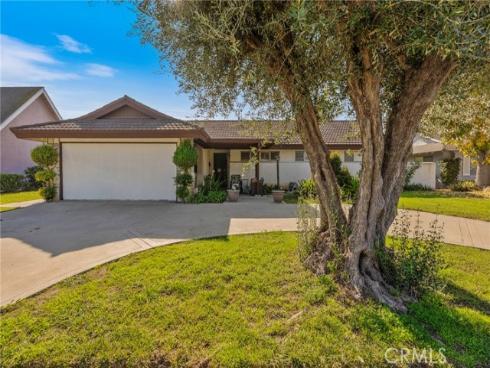 220 E Madison , Placentia, CA